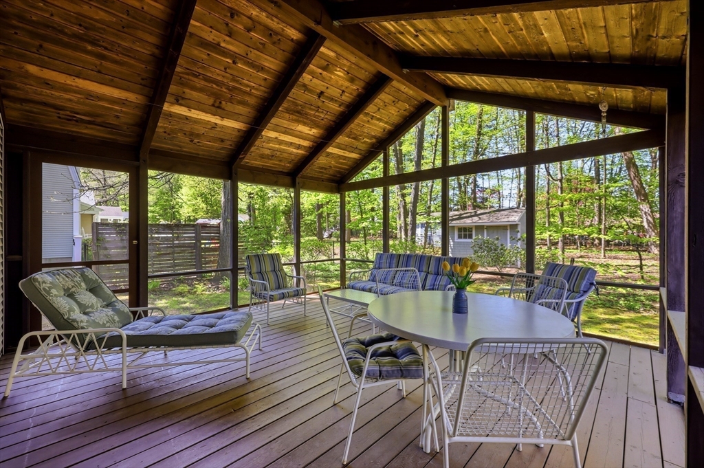 Photo 1 of 35 — 291 Forest Glen, West Springfield, MA 01089
