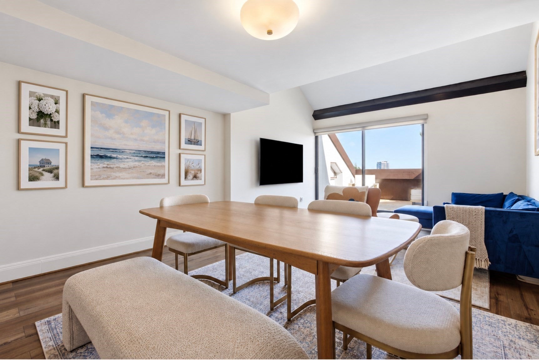 42 8th St 2508