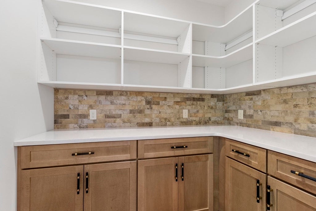 865 Johnson Street, North Andover, MA, 865 Johnson Street, North Andover, MA Photo #9