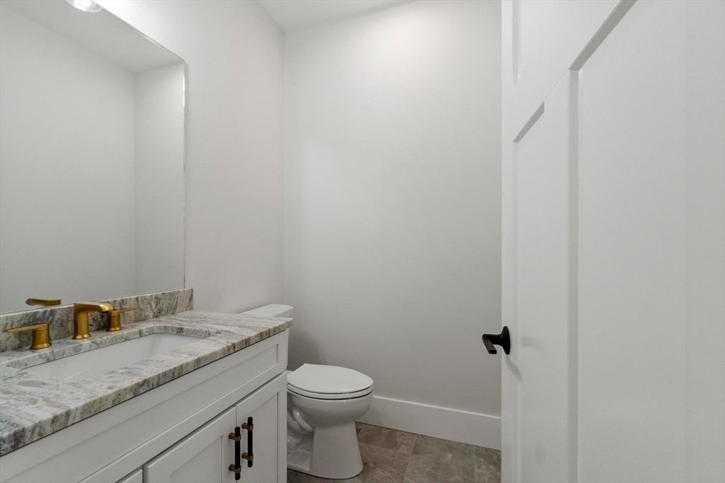 865 Johnson Street, North Andover, MA, 865 Johnson Street, North Andover, MA Photo #16