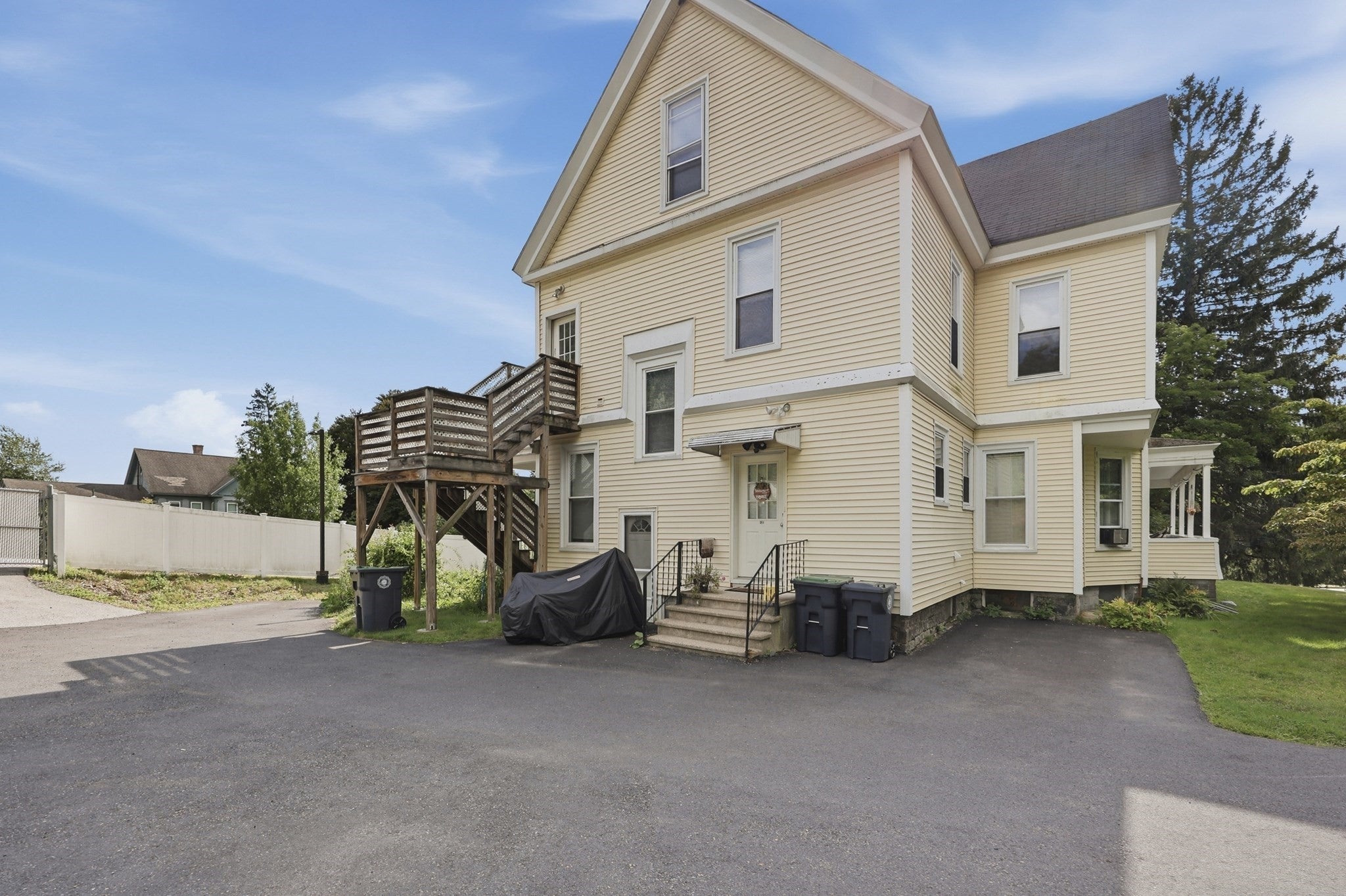 94 North Main Street