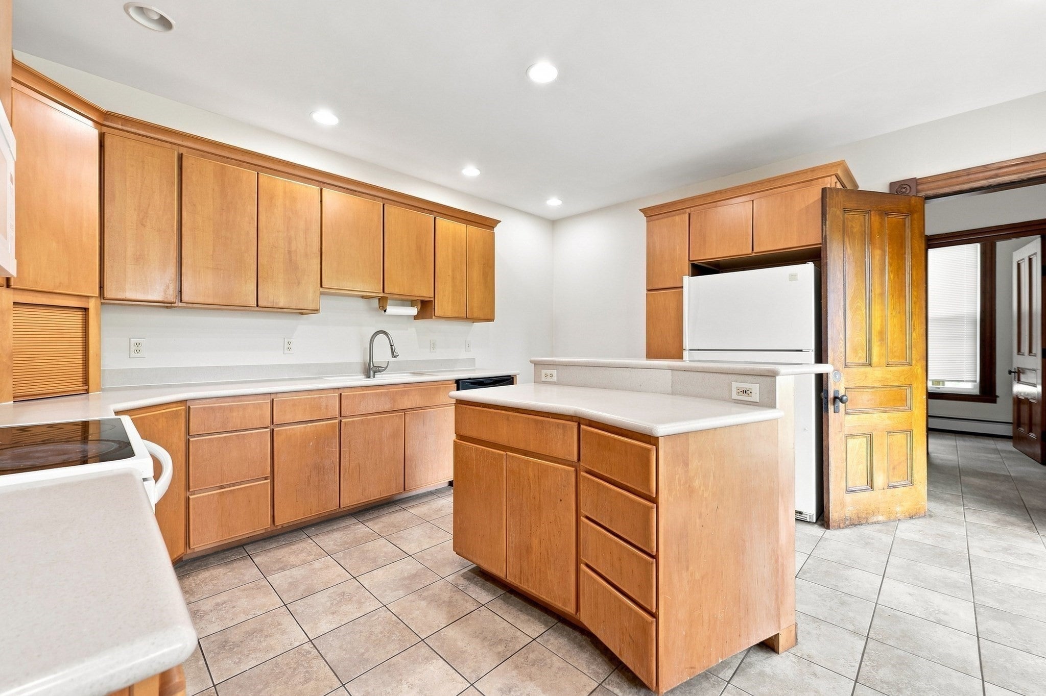 94 North Main Street, West Boylston, MA, 94 North Main Street, West Boylston, MA Photo #16