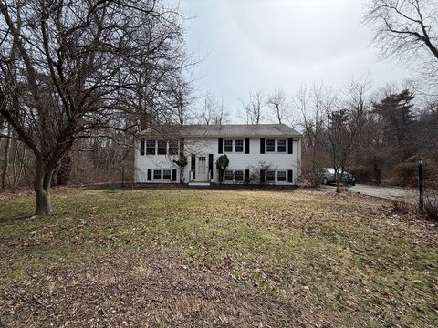 30 Highland St East Bridgewater MA 02333