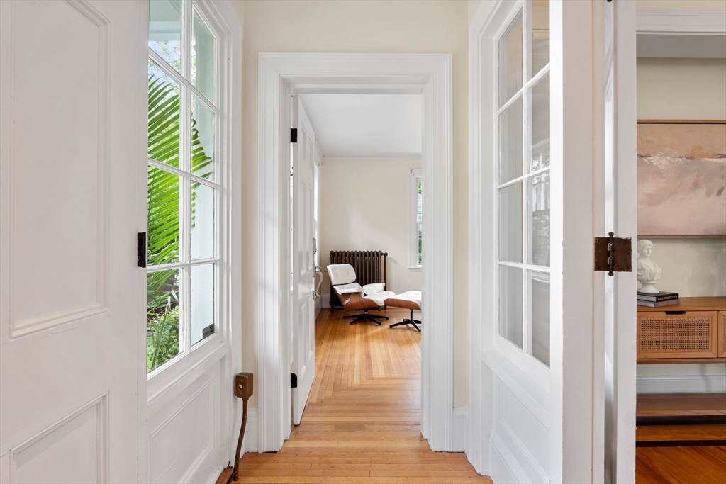 232 Lafayette St
