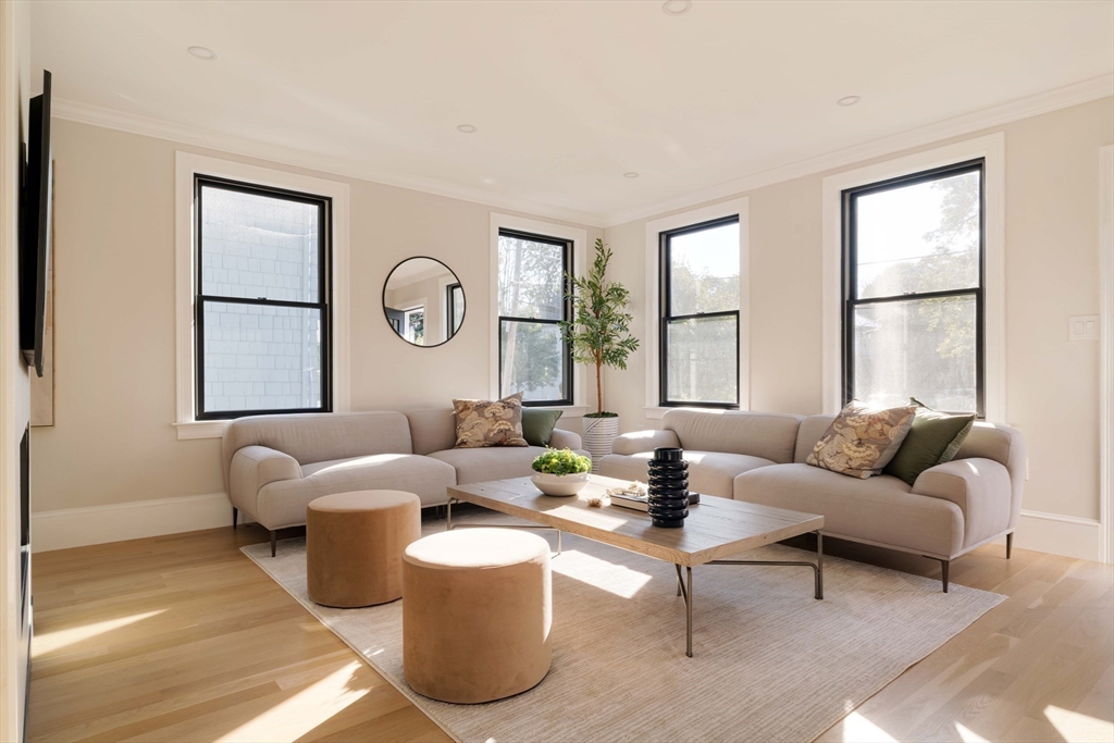 133 Fayerweather Street 133