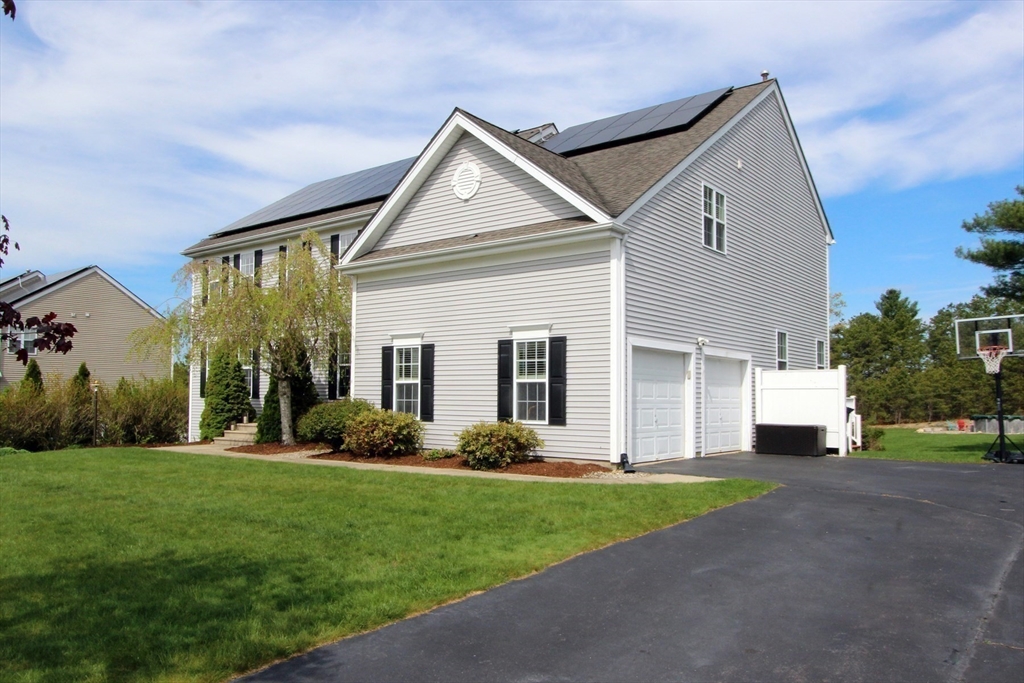 48 Freeman Drive