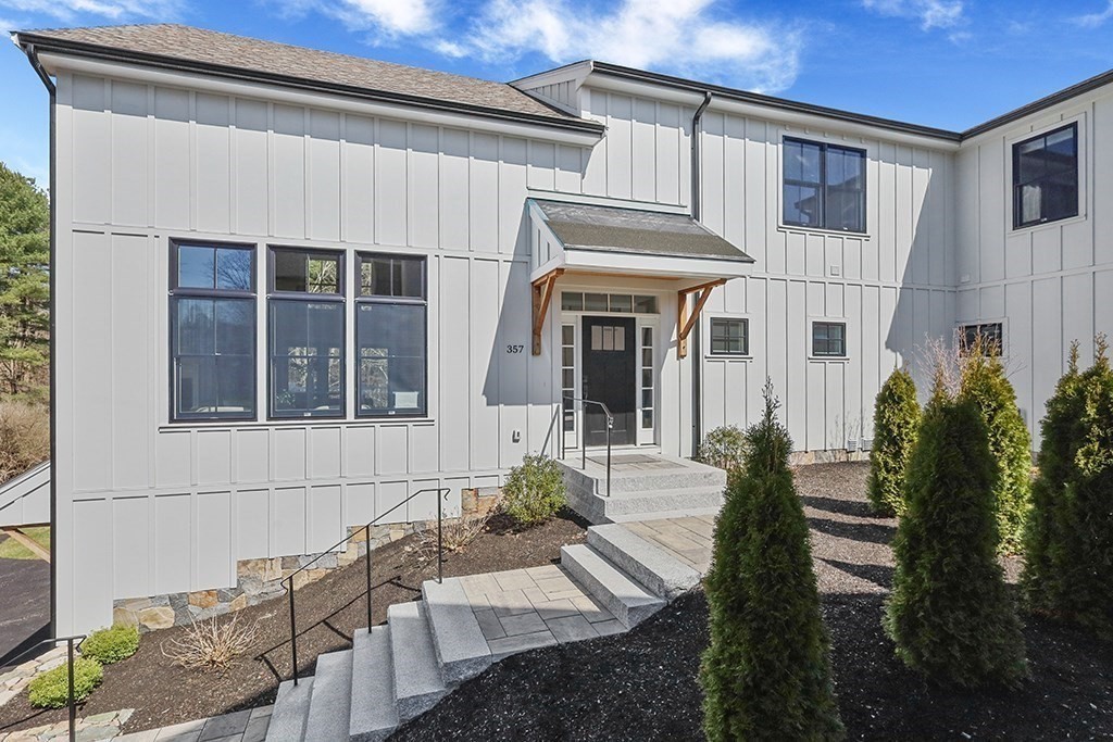 357 Main Street 3