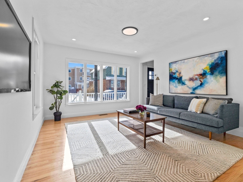 9 Fennell St