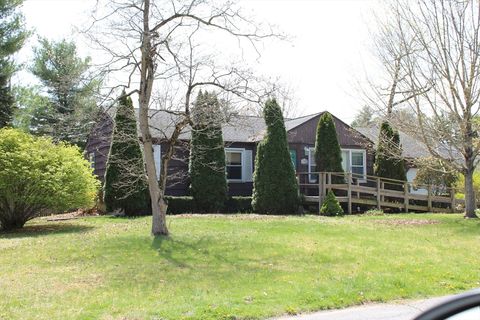 Photo of 158 Woodcrest Rd, Springfield, MA 01029 (MLS # 73511566)