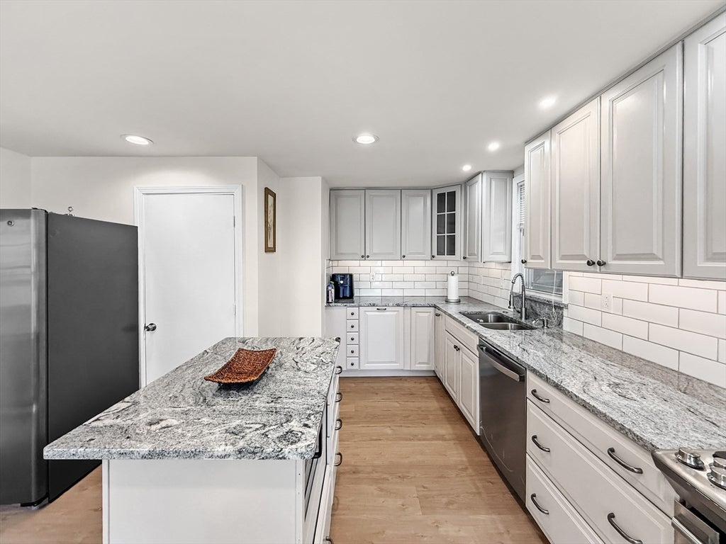 76 Baldwin Ave, Everett, MA, 76 Baldwin Ave, Everett, MA Photo #15