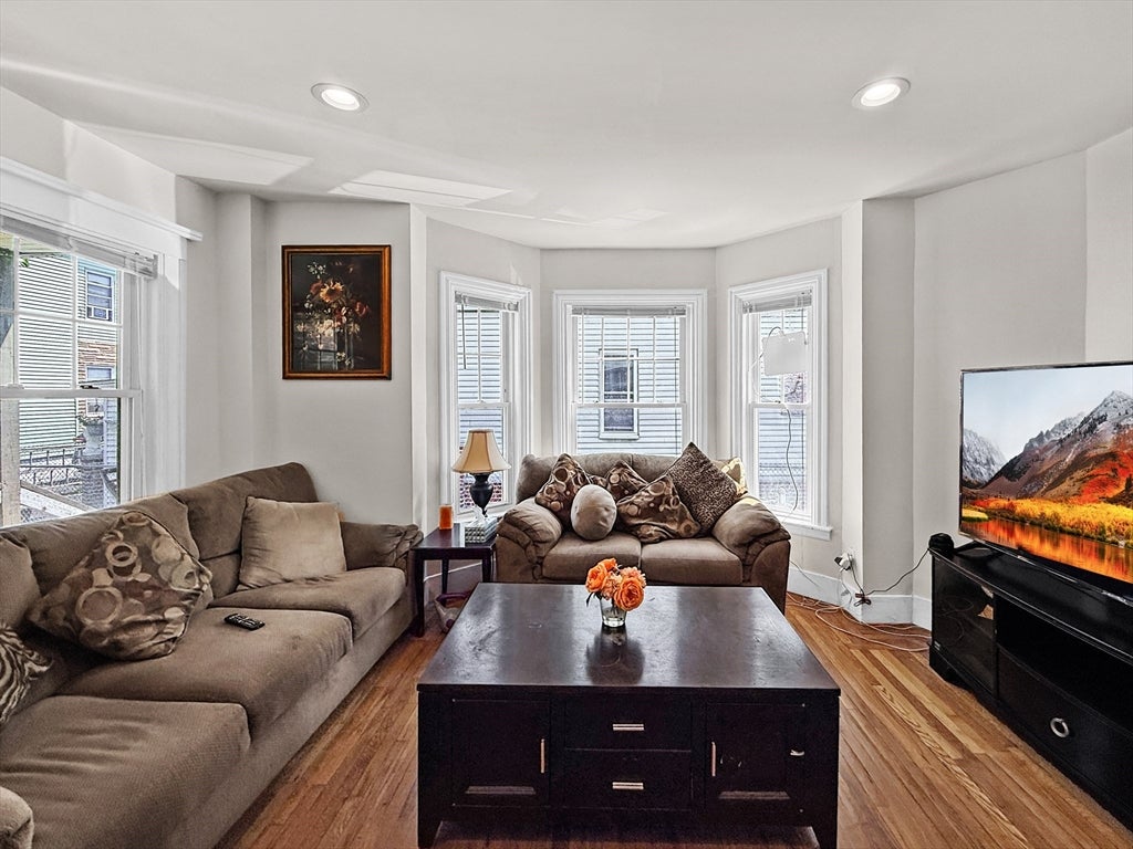 76 Baldwin Ave, Everett, MA, 76 Baldwin Ave, Everett, MA Photo #9