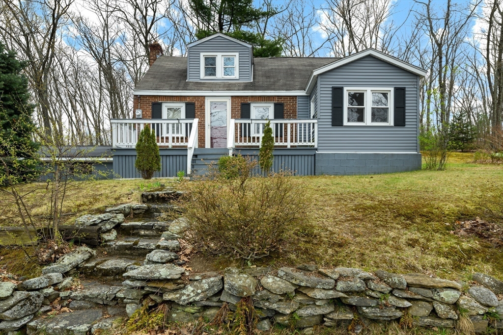 51 Reed Road