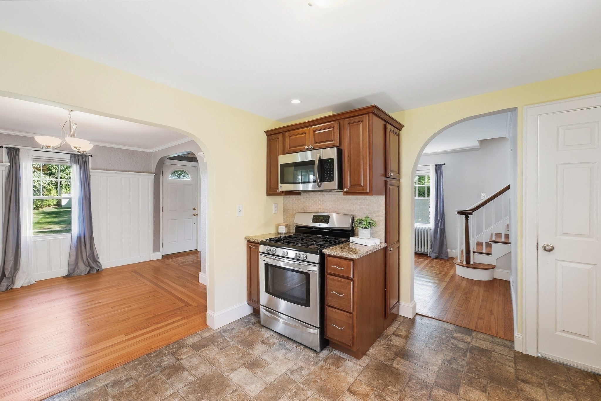 25 Dearborn Street, East Longmeadow, MA, 25 Dearborn Street, East Longmeadow, MA Photo #9
