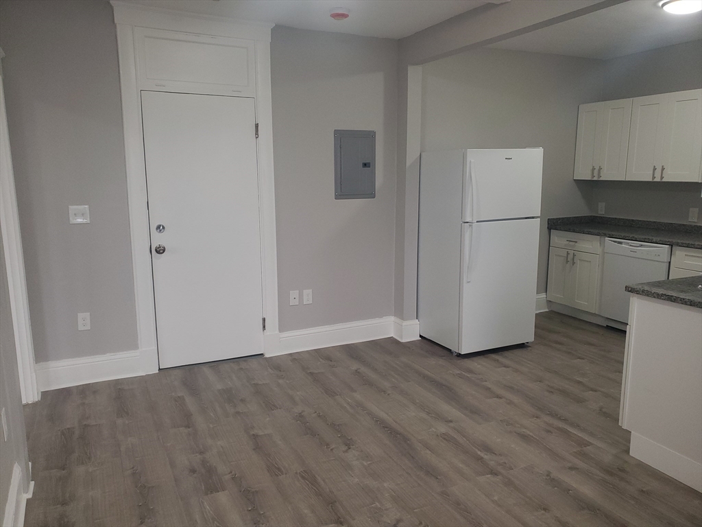 738 Washington Street 29