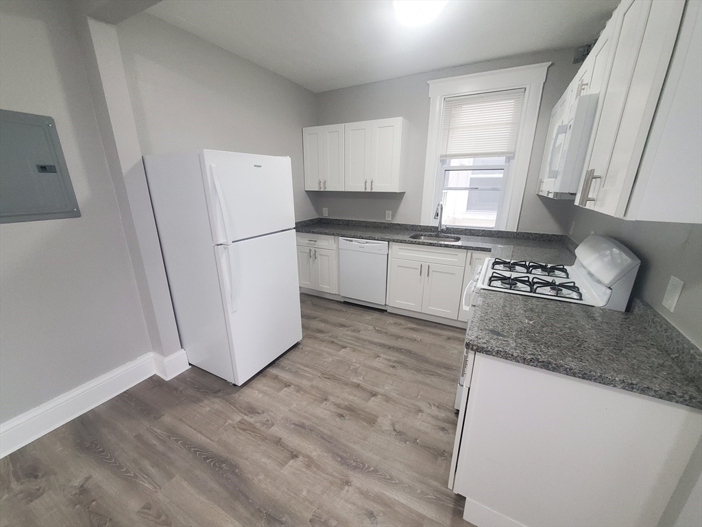 738 Washington Street 29