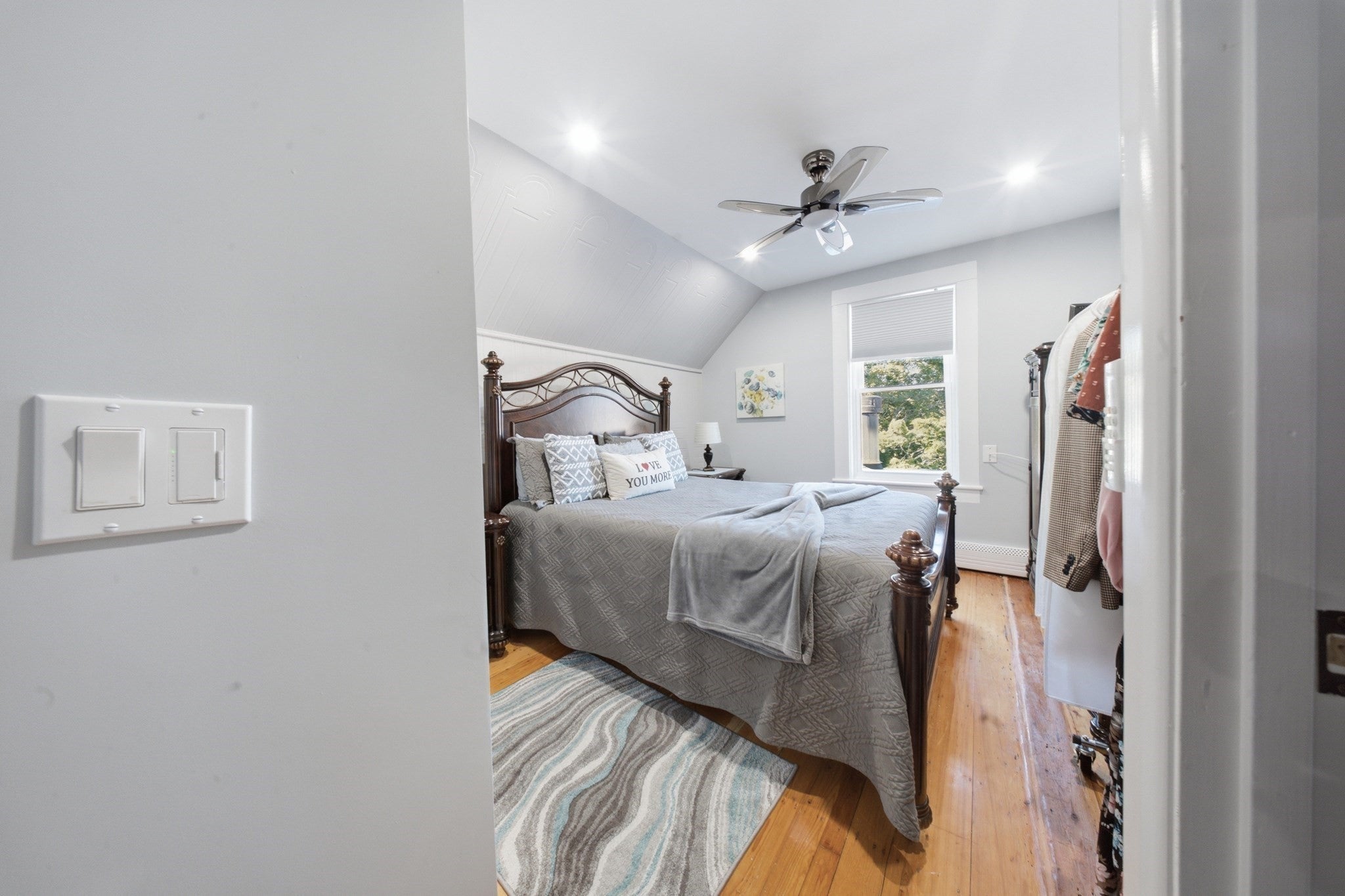 26 Acacia St, Gloucester, MA Photo #15