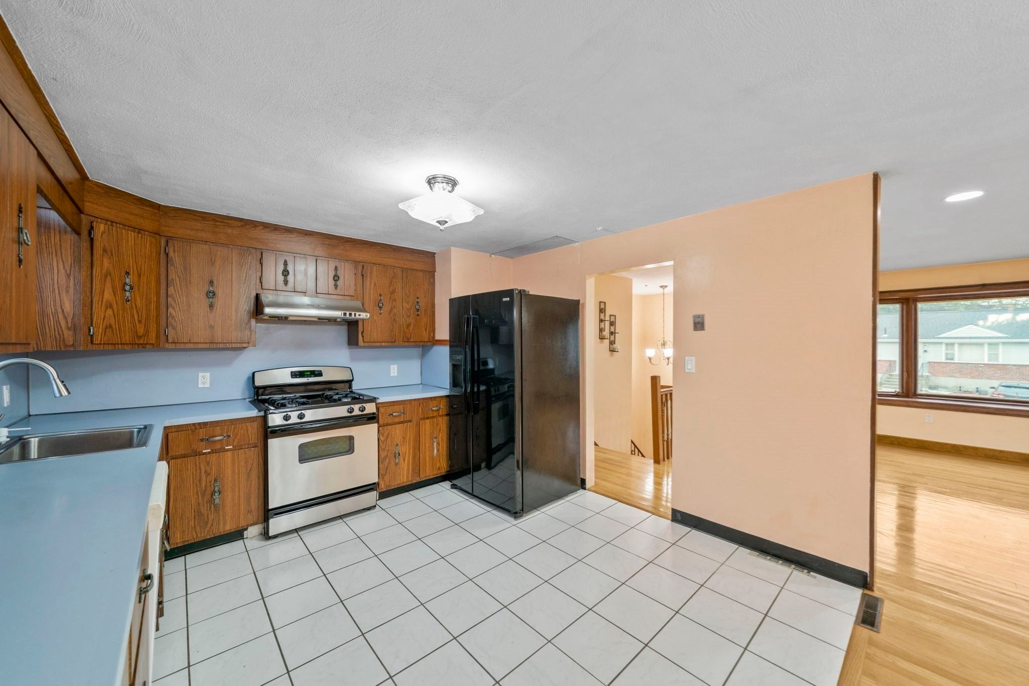 9 Vine Street, Randolph, MA, 9 Vine Street, Randolph, MA Photo #7