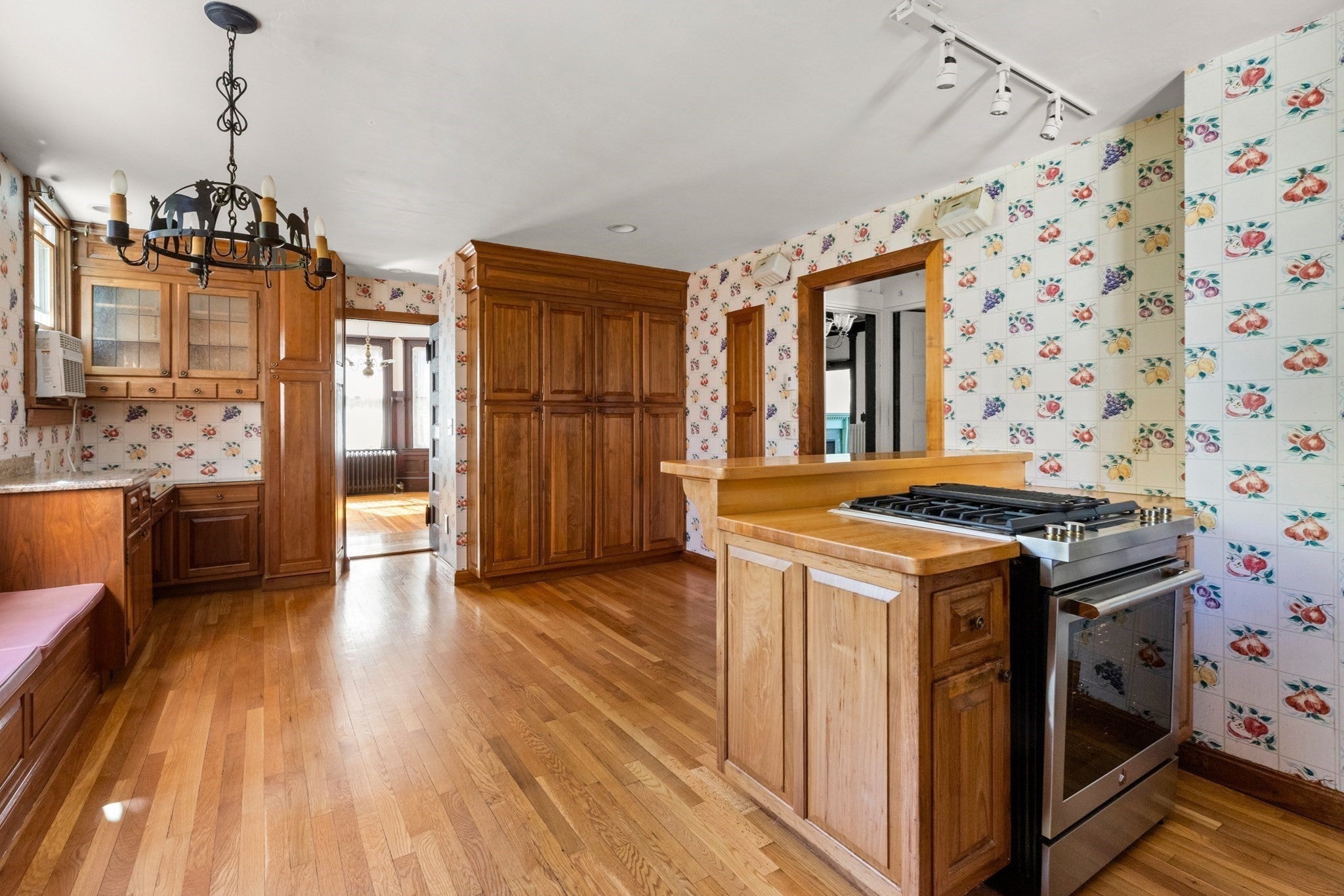 32 Morton St, Andover, MA, 32 Morton St, Andover, MA Photo #16