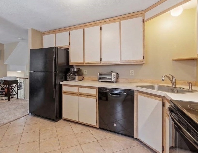 57 Casablanca Ct #57, Haverhill, MA, 57 Casablanca Ct #57, Haverhill, MA Photo #12