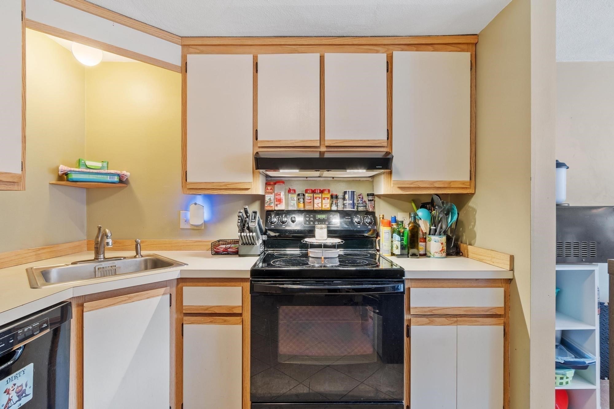 57 Casablanca Ct #57, Haverhill, MA, 57 Casablanca Ct #57, Haverhill, MA Photo #12