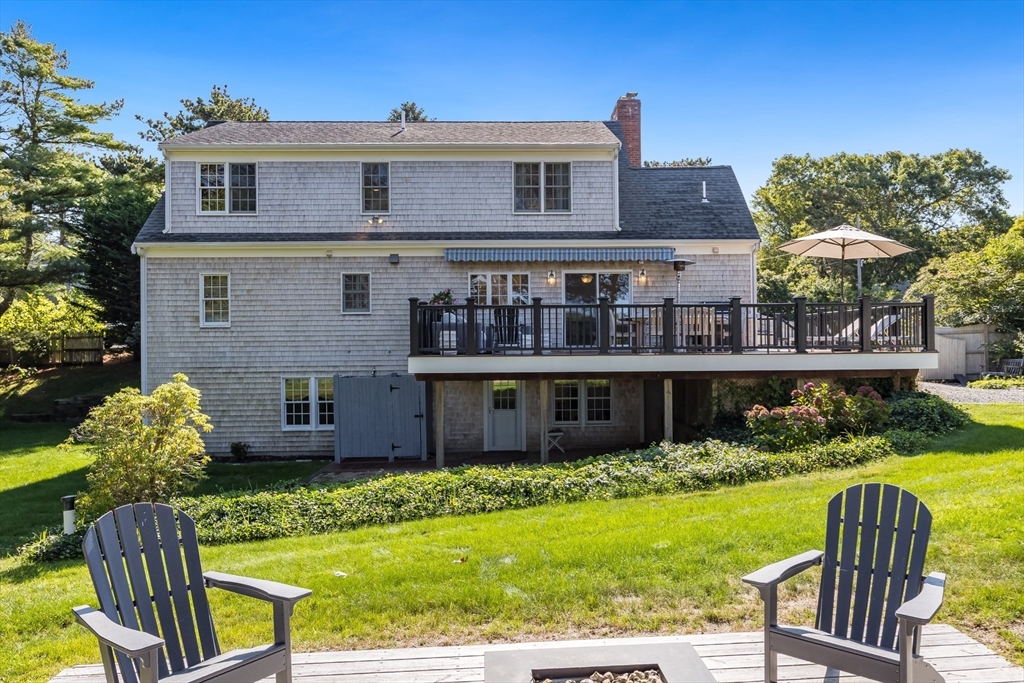 Chatham, Massachusetts 02633, United States, 4 Bedrooms Bedrooms, ,5 BathroomsBathrooms,Residential,Active,208935