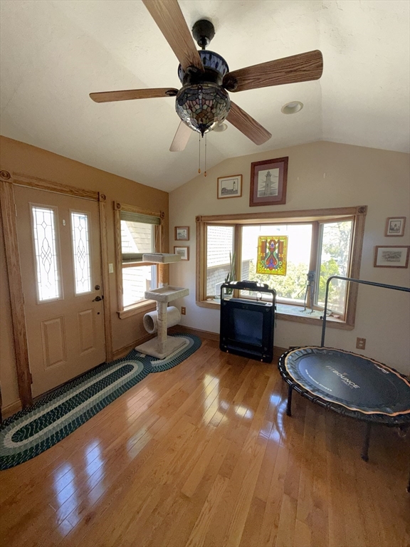 16 Cotton Ave, Braintree, MA Photo #21