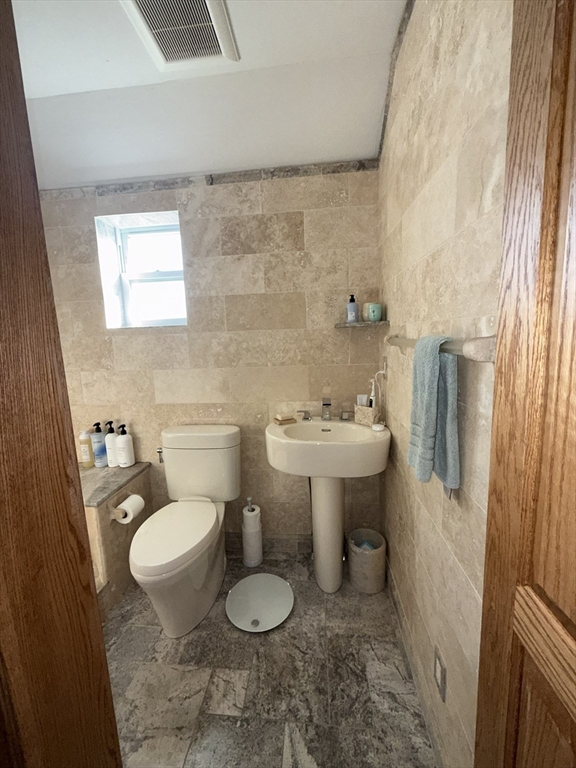 16 Cotton Ave, Braintree, MA Photo #23