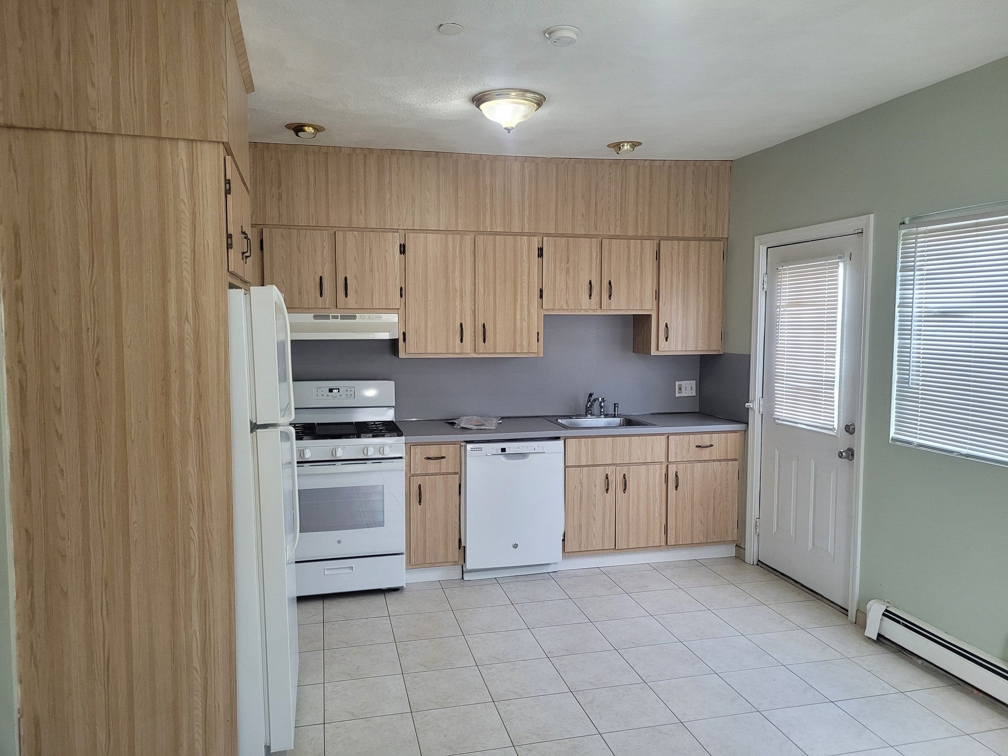 Photo of 30 Courtland Street, Everett, MA