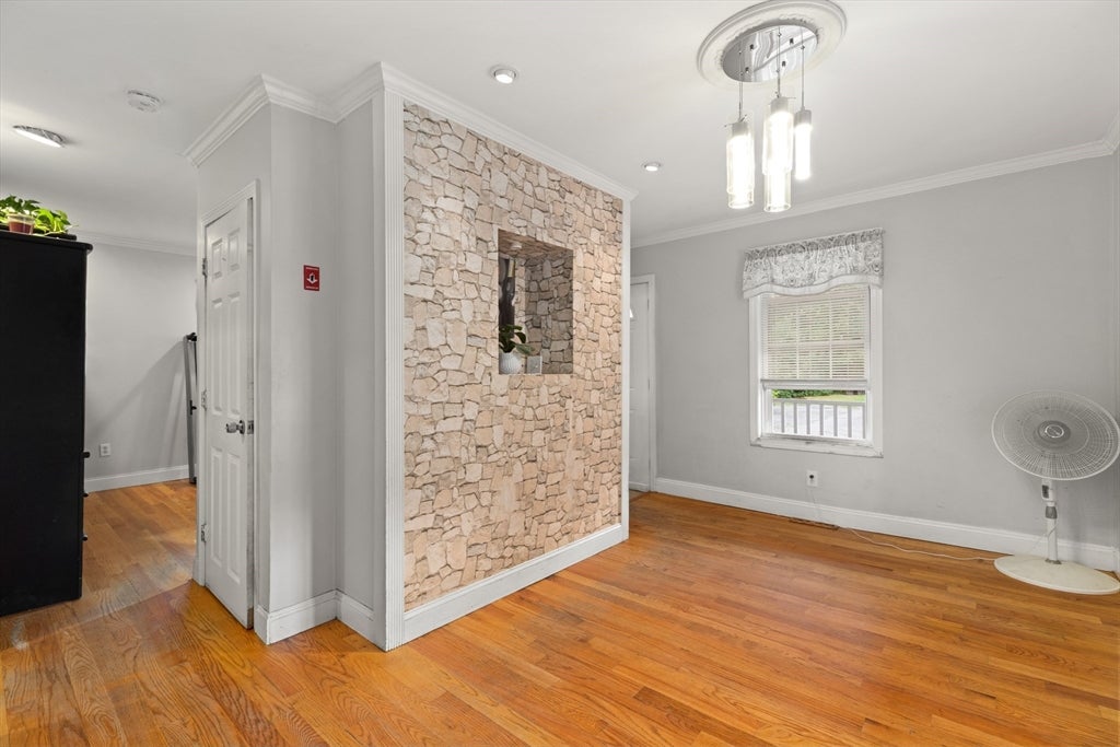 114 Cogswell St, Haverhill, MA, 114 Cogswell St, Haverhill, MA Photo #2