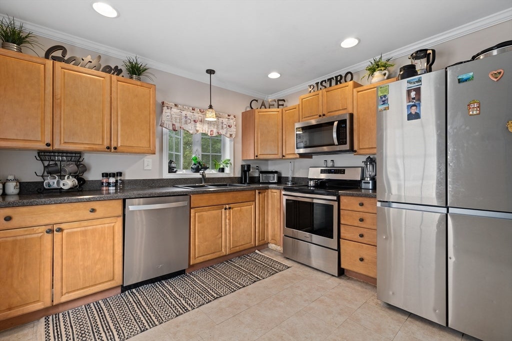 114 Cogswell St, Haverhill, MA, 114 Cogswell St, Haverhill, MA Photo #11