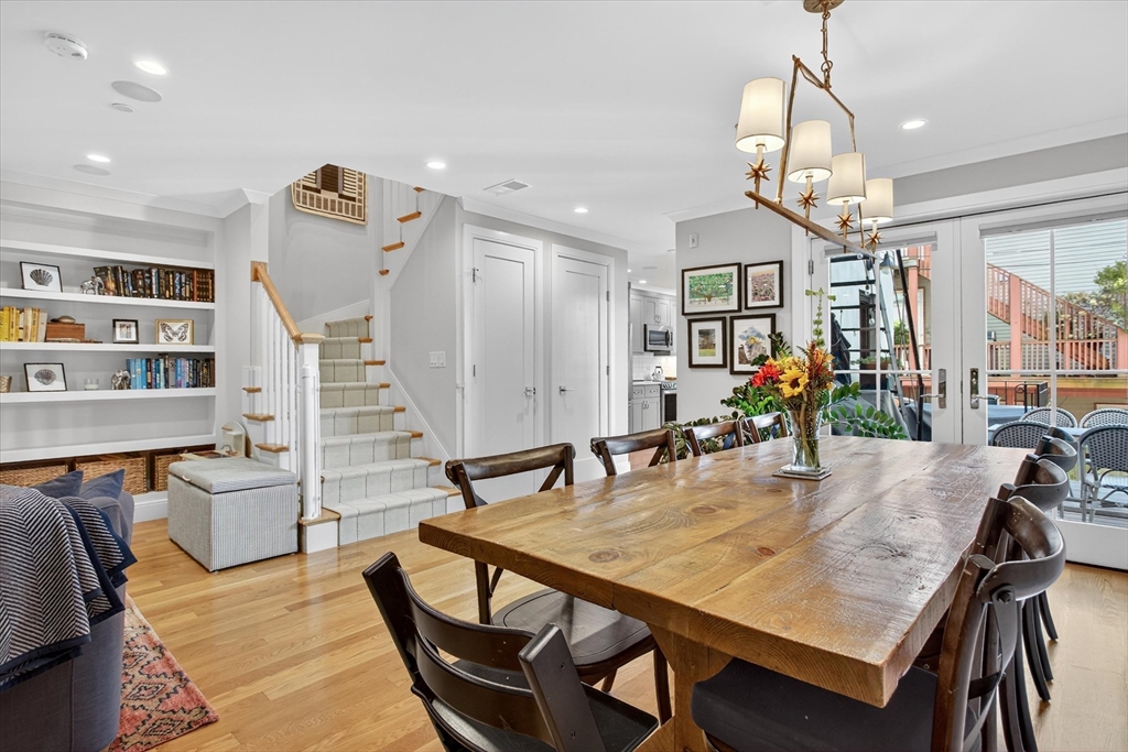 364 Bunker Hill Street 1