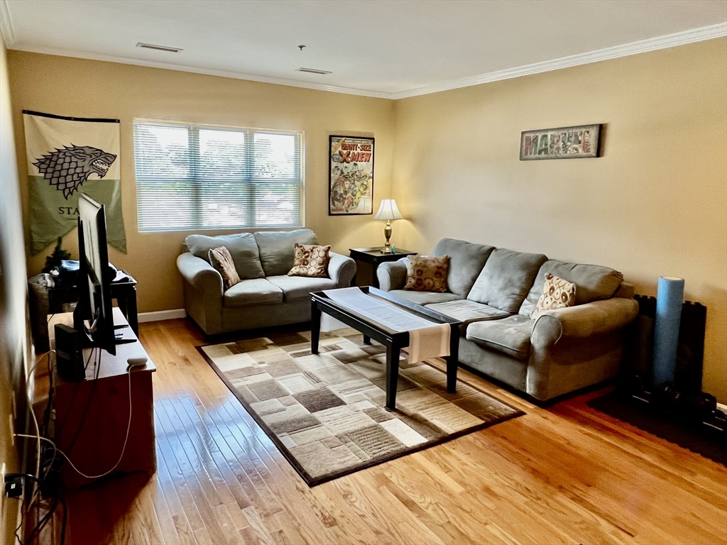140 Railroad Avenue B313