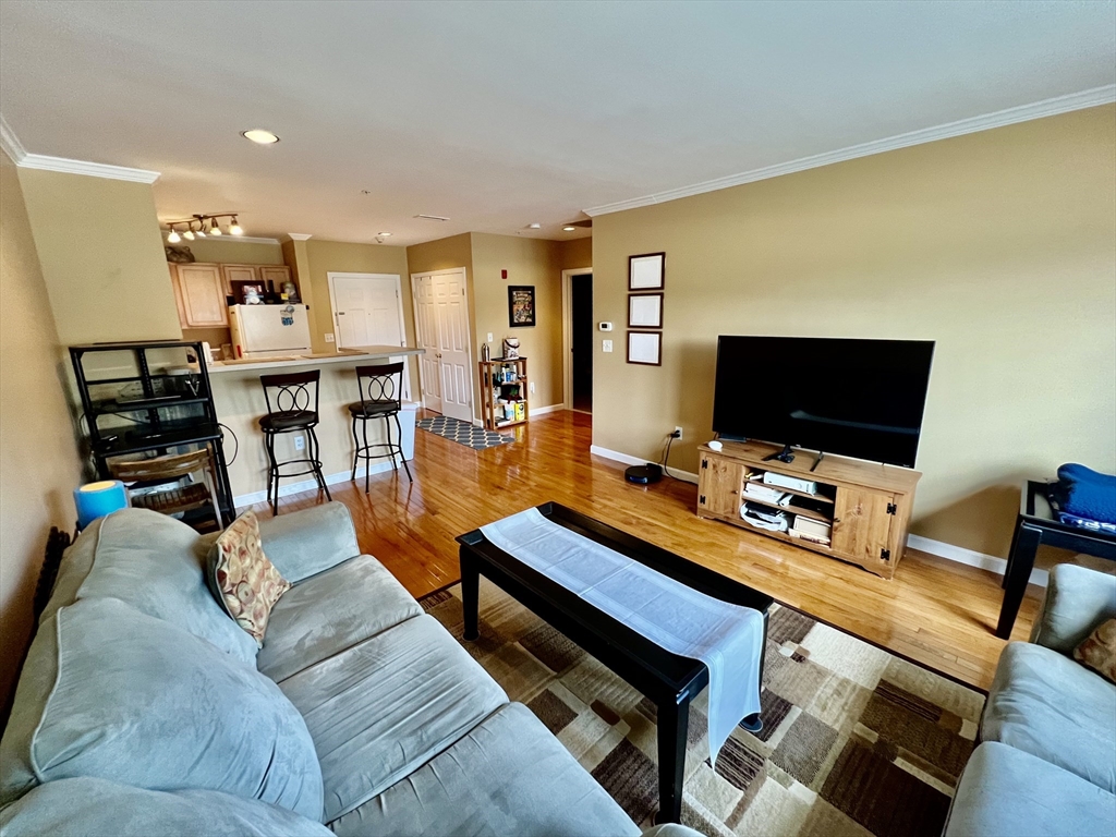 140 Railroad Avenue B313