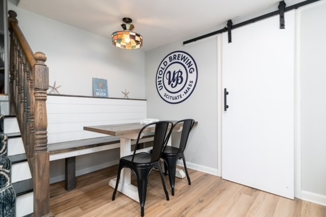 220 Stockbridge Rd 220