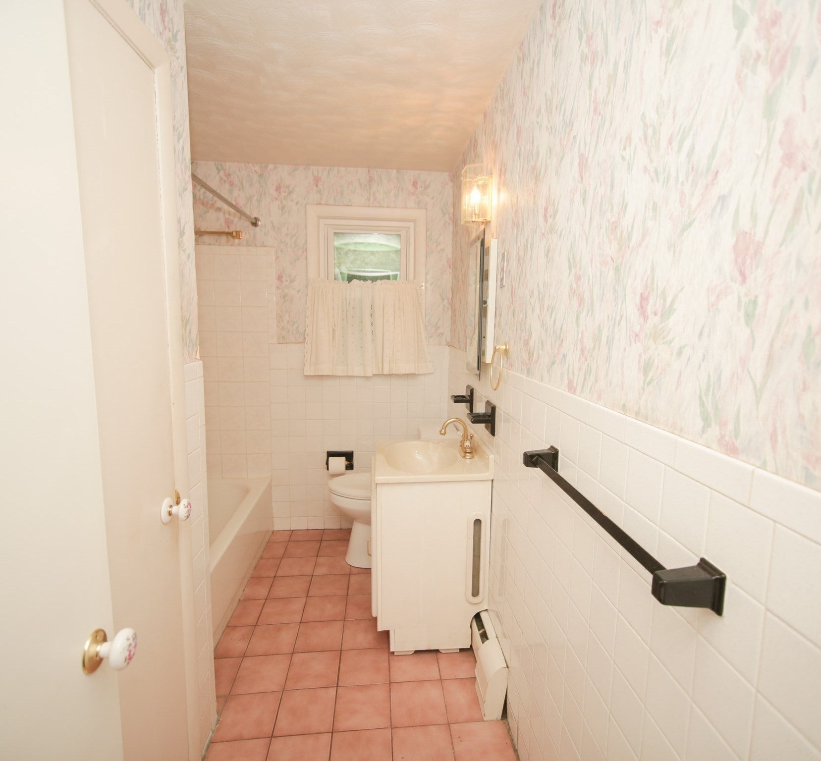 87 Roosevelt Ave, Westfield, MA, 87 Roosevelt Ave, Westfield, MA Photo #10