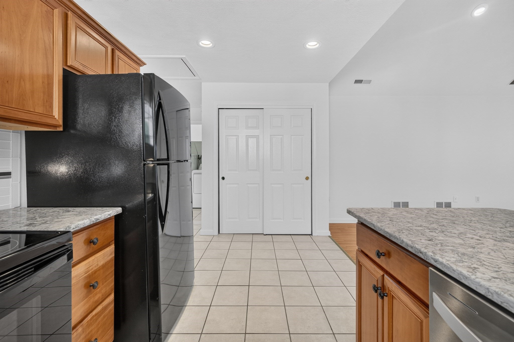 66 Par Ln #66, Tewksbury, MA, 66 Par Ln #66, Tewksbury, MA Photo #10