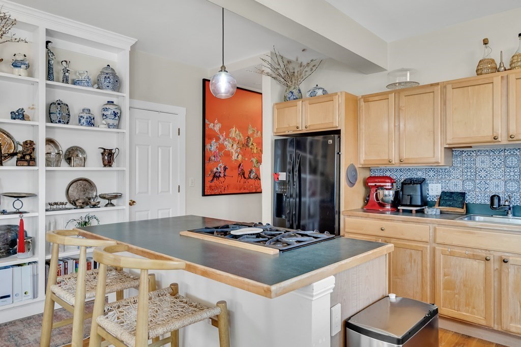 275 River Street 3