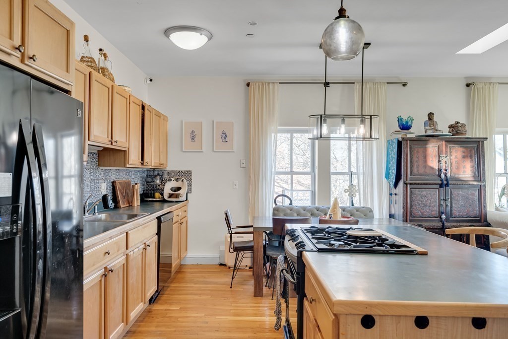 275 River Street 3