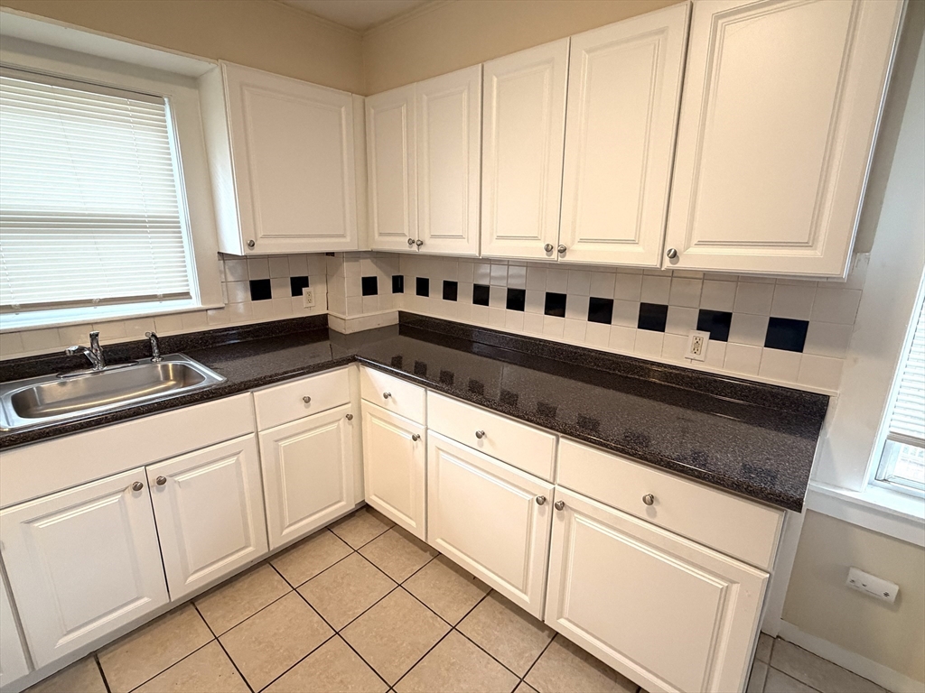 182 Princeton Ave 182