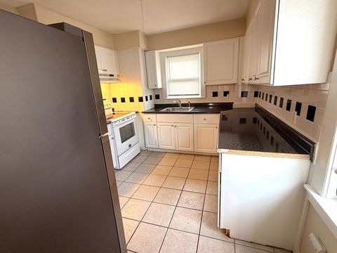 Photo of 182 Princeton Ave #182, Waltham, MA 02451 (MLS # 73495190)