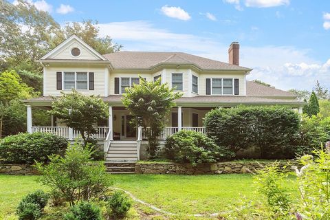 208 Millwood St Framingham MA 01701