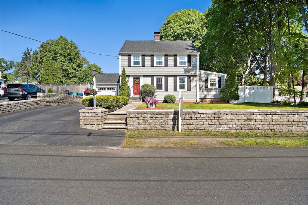22 Brook St
