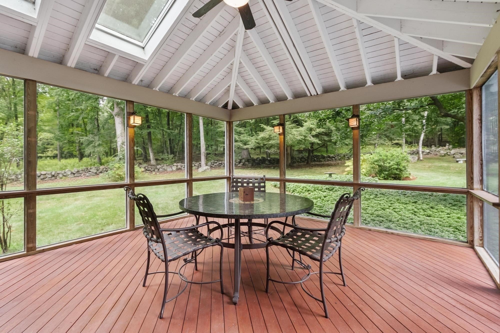 2 Sutton Pl, Acton, MA, 2 Sutton Pl, Acton, MA Photo #18