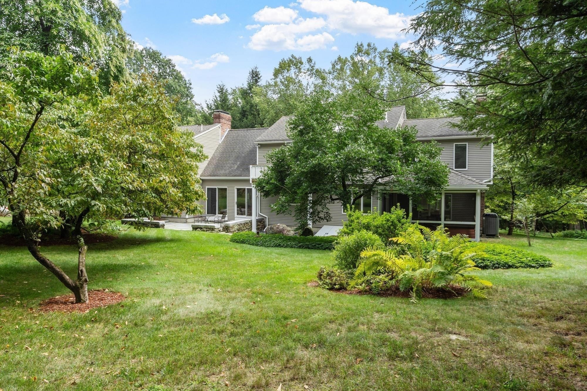 2 Sutton Pl, Acton, MA, 2 Sutton Pl, Acton, MA Photo #39