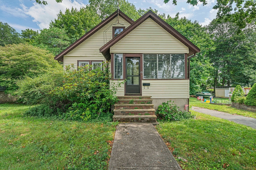 80 Sunset Ave