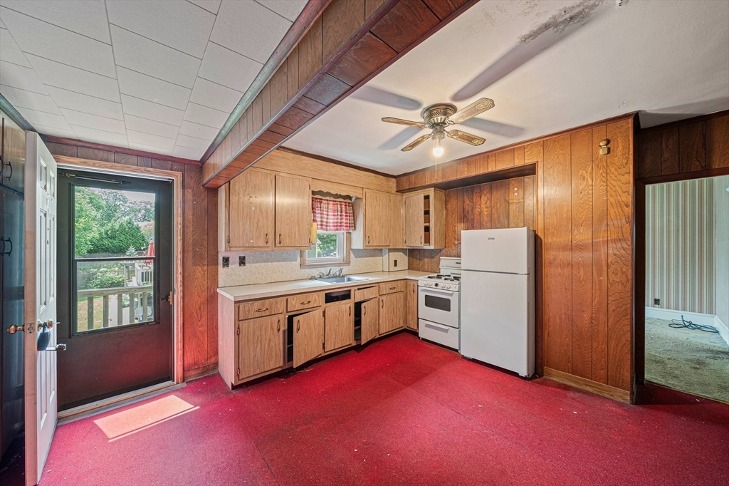 80 Sunset Ave