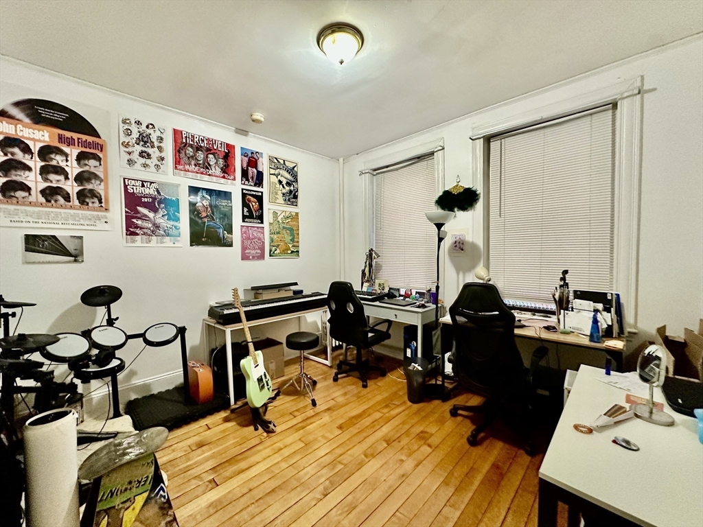 57 Brighton Ave 4