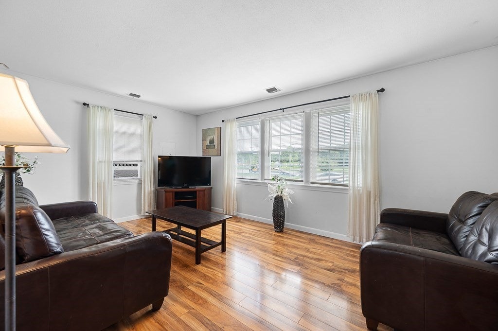 354-356 South Street, Northborough, MA, 354-356 South Street, Northborough, MA Photo #8