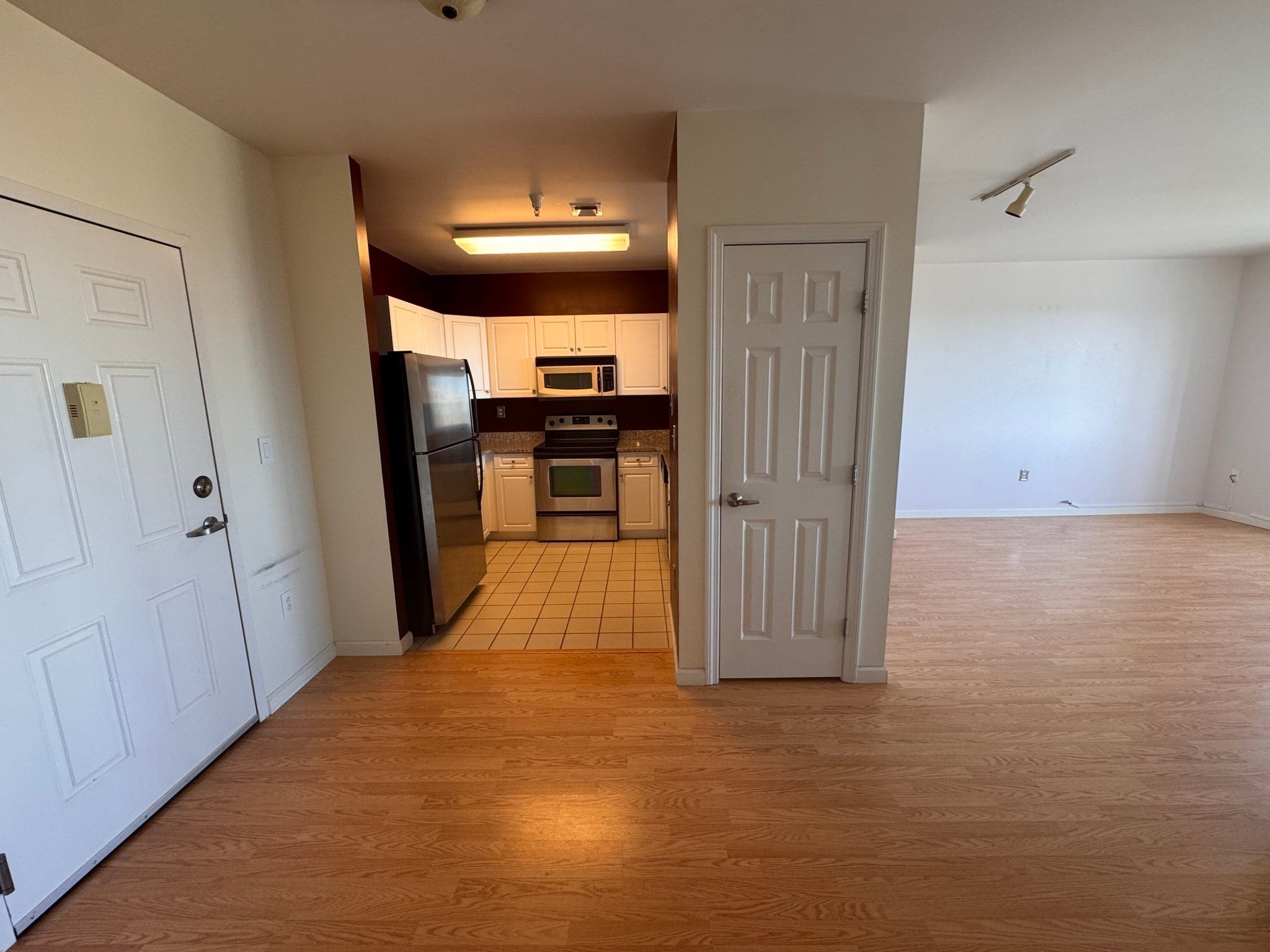 1 Cityview Ln 804