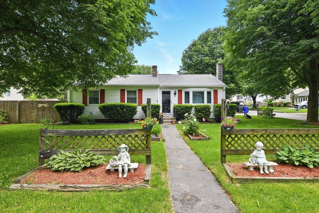 15 Entrybrook Drive